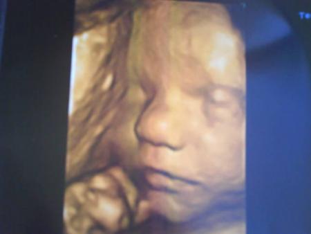 recoucou mon tit coeur dans le ventre de sa maman